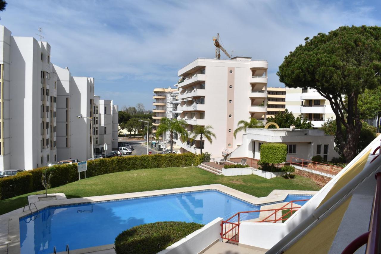 Apartamento Caroni Vilamoura Exterior photo